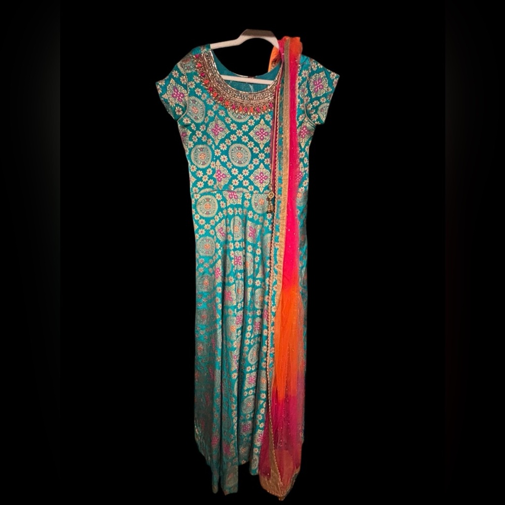 Ethnic Indian Wear Green Maxi Sundress for Wedding Guests